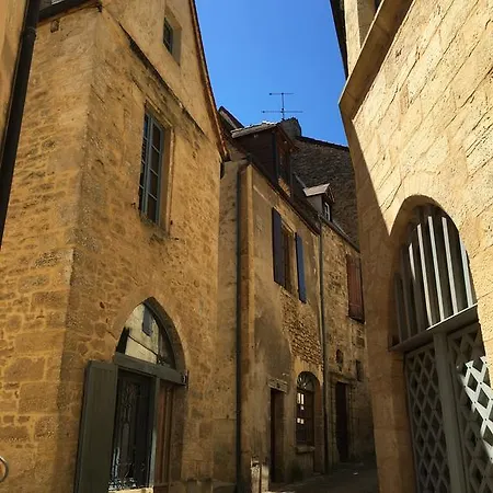 Holiday home Maison De Charme Dans La Cite