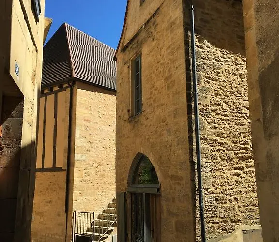 Maison De Charme Dans La Cite * Sarlat-la-Caneda