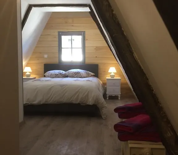 Maison De Charme Dans La Cite Holiday home