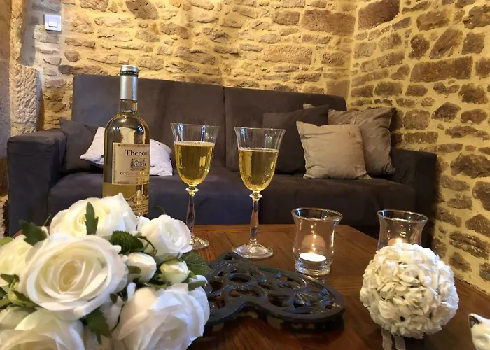 Maison De Charme Dans La Cité *